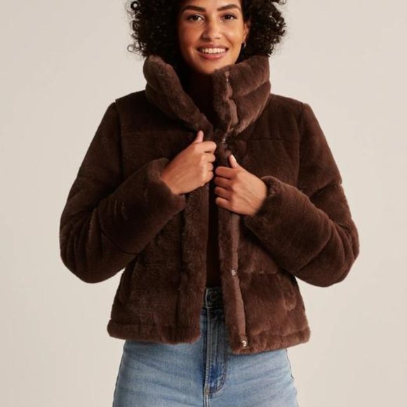 Abercrombie Faux Fur Mini Puffer Coat - Picture 9 of 16